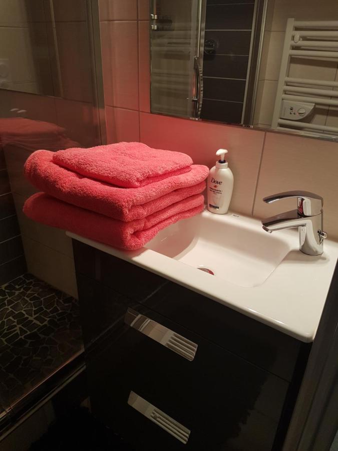 Studio Renove, Calme Avec Terrasse S-O, Prestations De Qualite - Residence Les Adraits Ле Рус Екстериор снимка